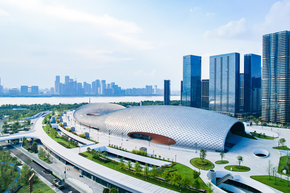杭州奥体中心主体育馆、游泳馆和综合训练馆PPP项目市政铺装项目_副本.jpg